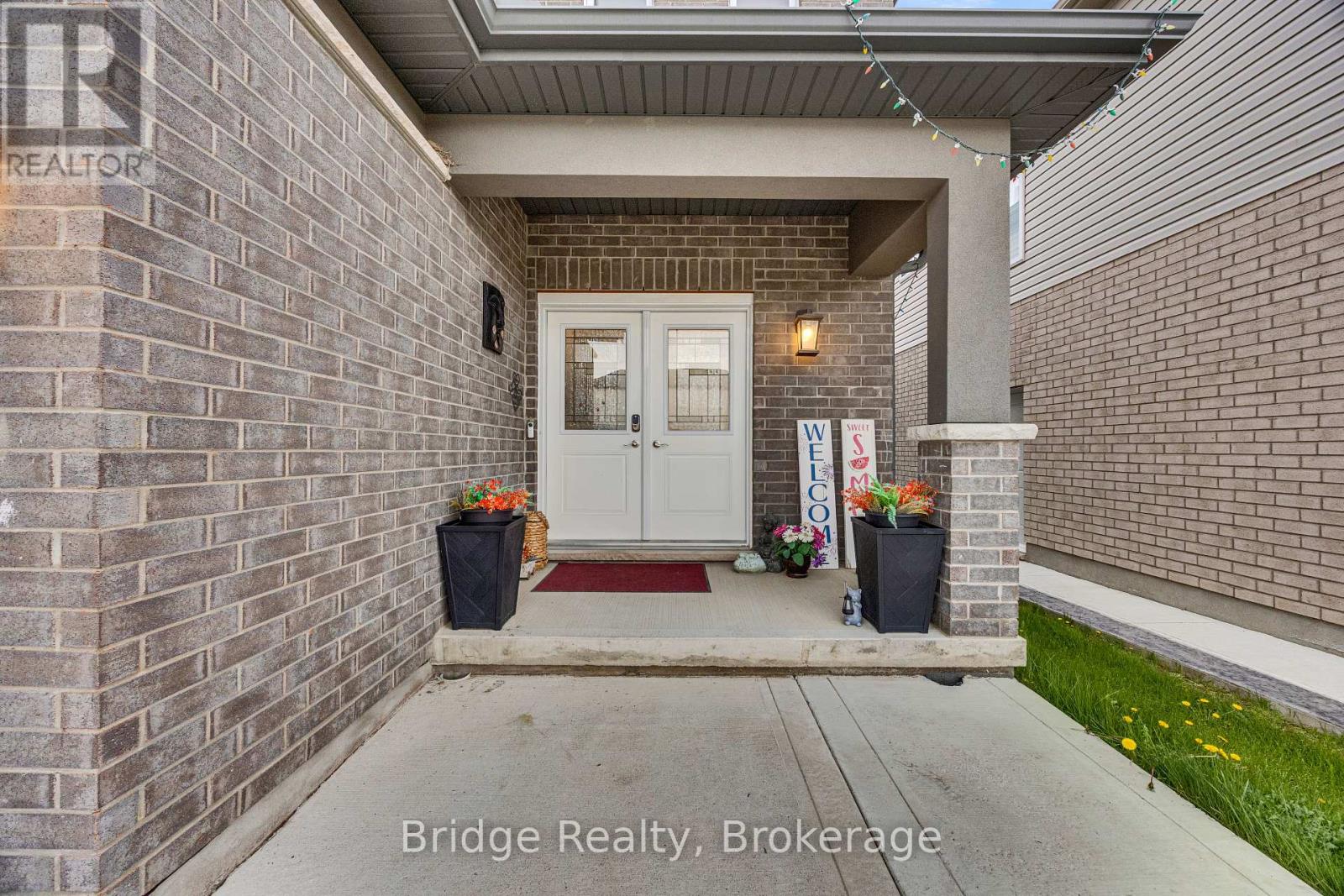 2832 DOYLE DRIVE - 4