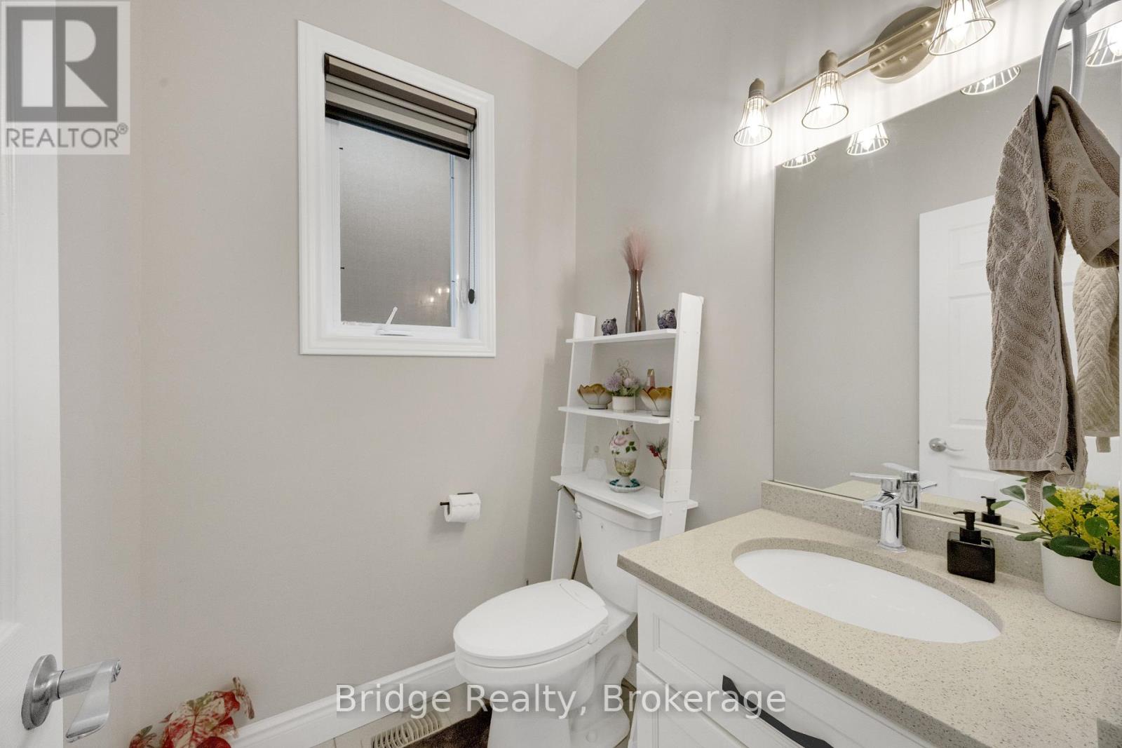 2832 DOYLE DRIVE - 7