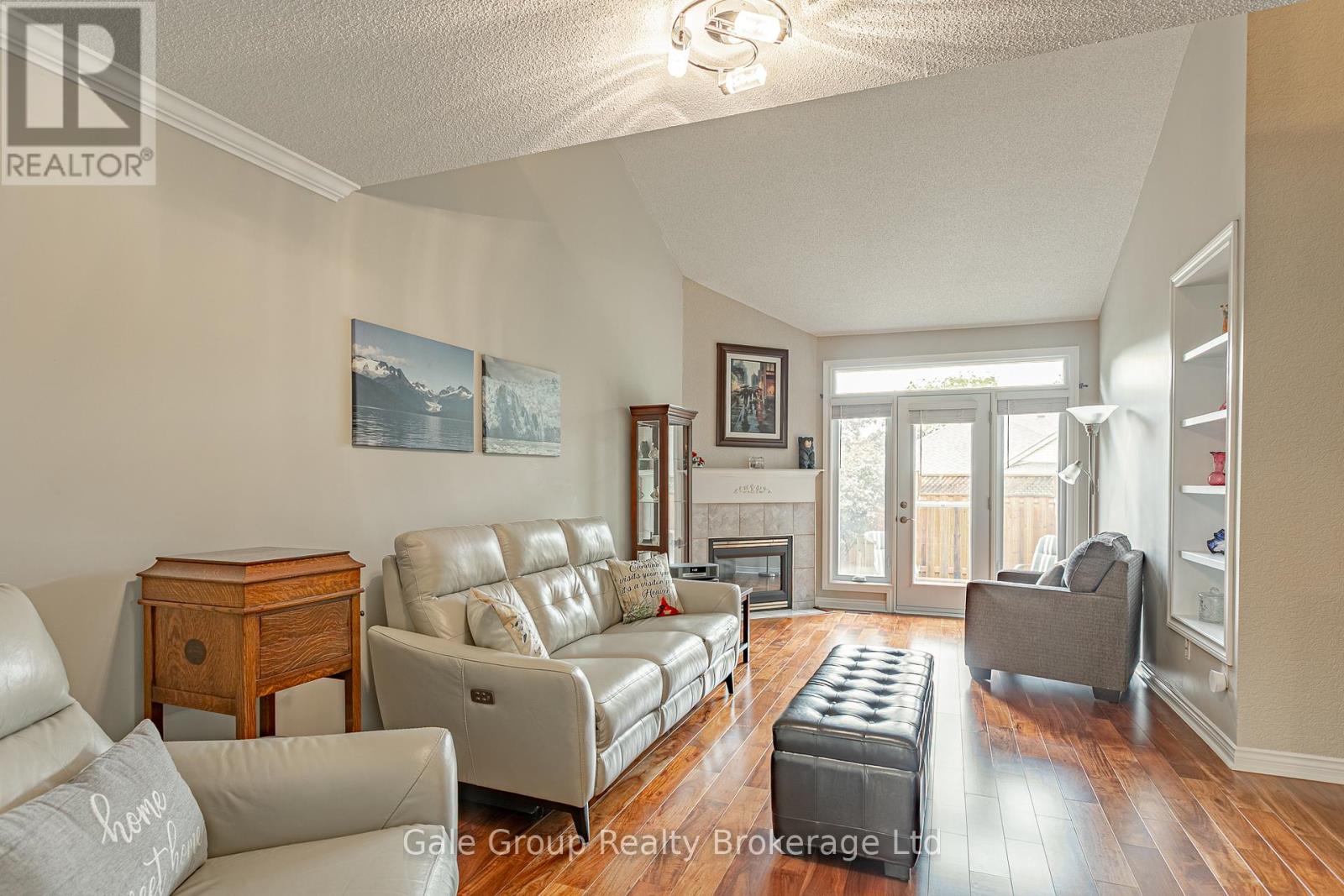94 GREENTRAIL DRIVE - Image 13