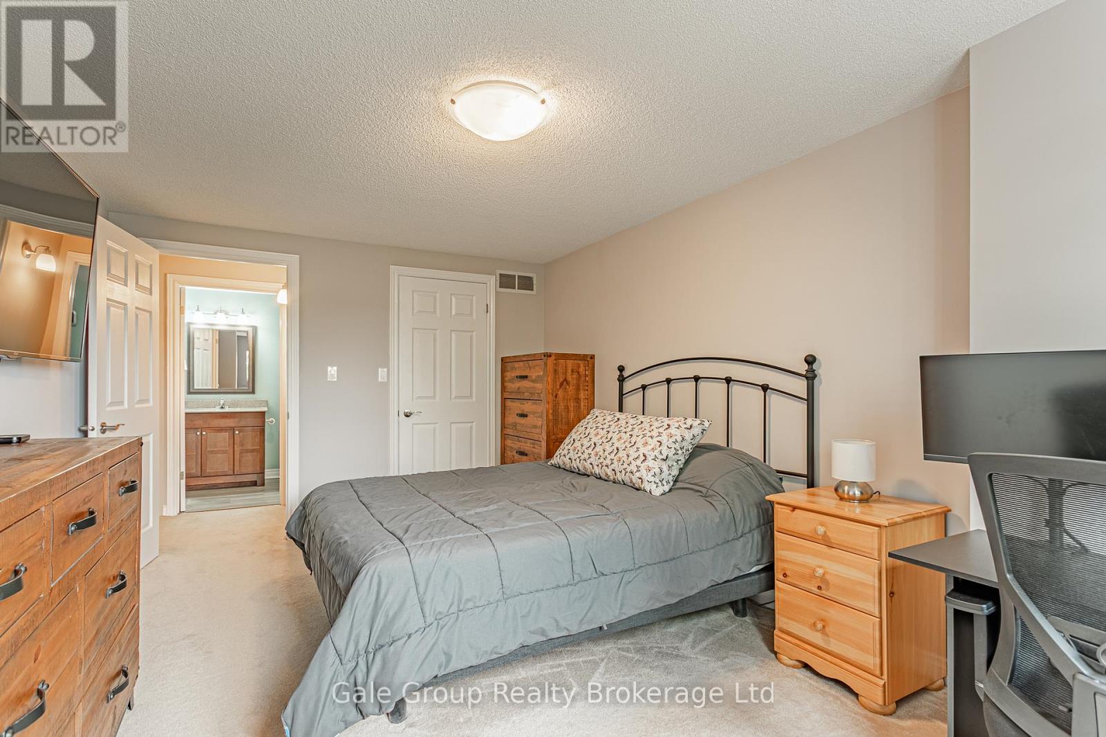 94 GREENTRAIL DRIVE - Image 28
