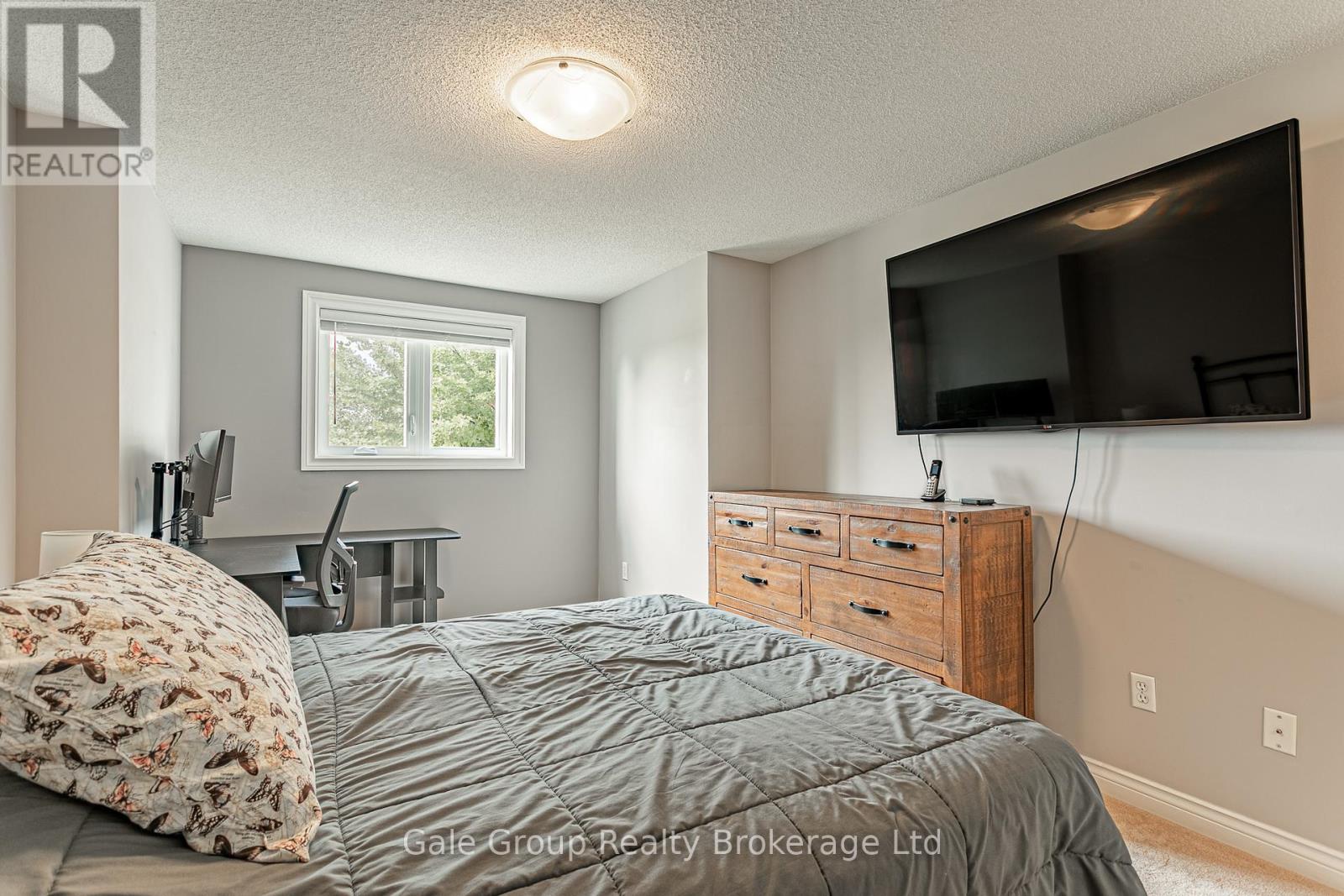 94 GREENTRAIL DRIVE - Image 29