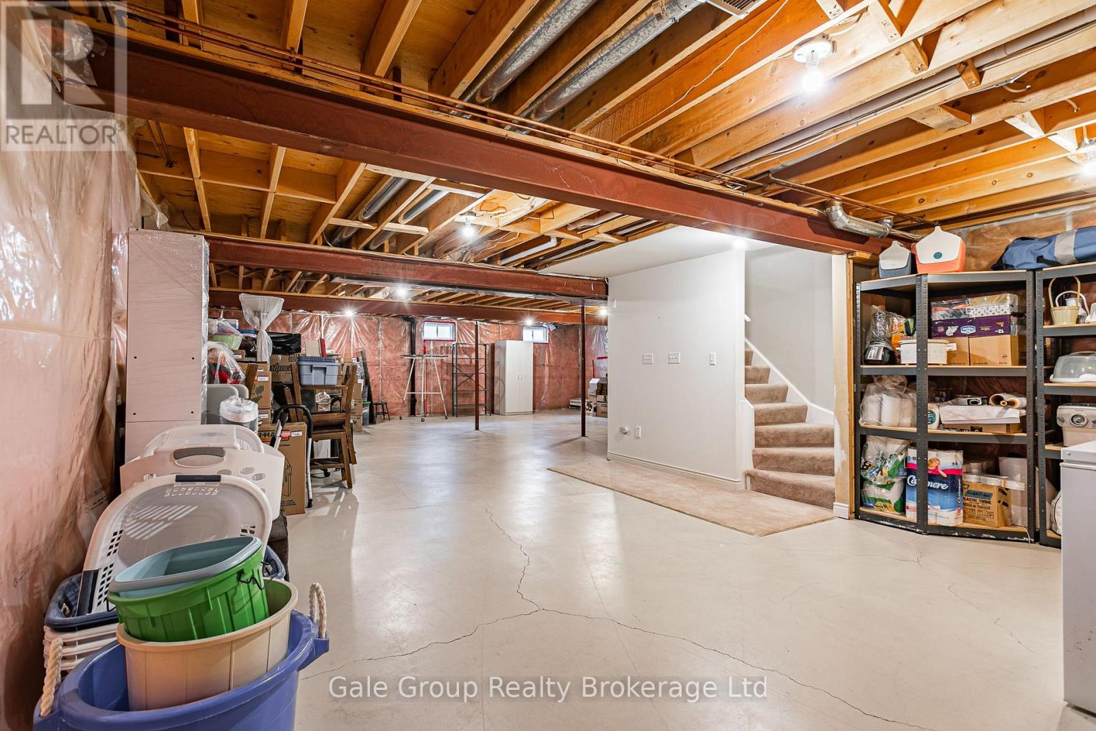 94 GREENTRAIL DRIVE - Image 32