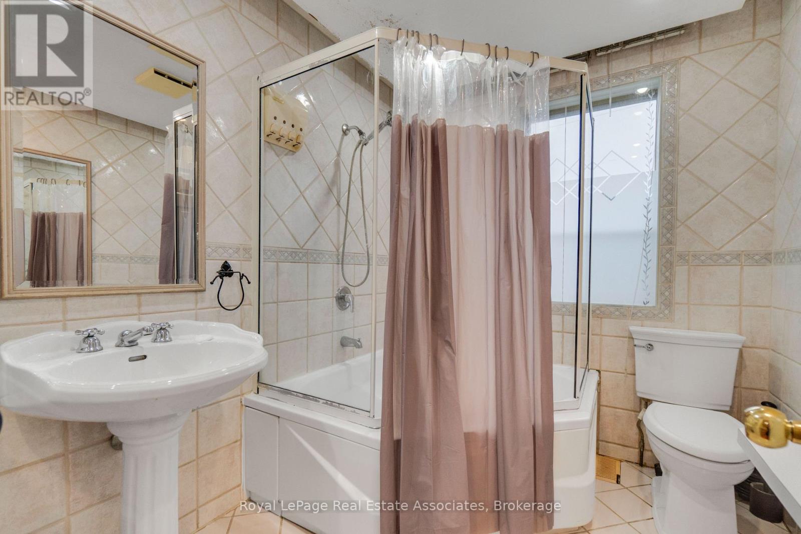 5 HOMEVIEW AVENUE - 25