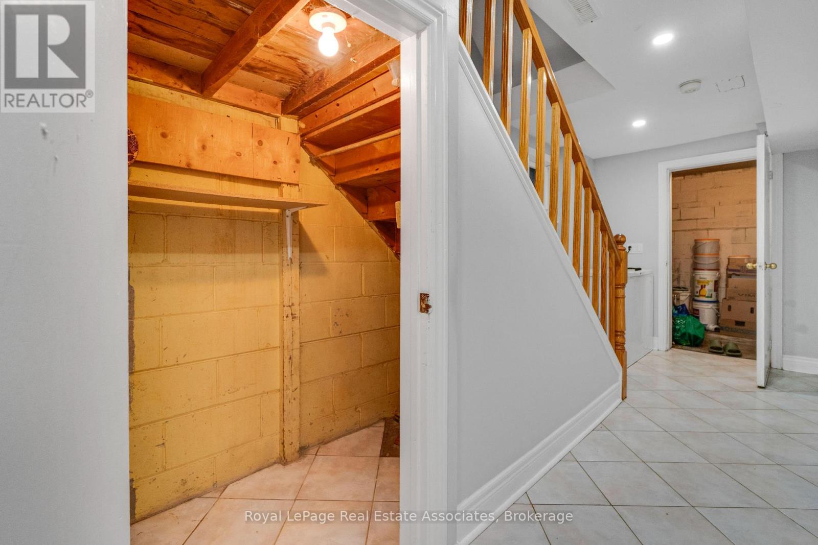5 HOMEVIEW AVENUE - 30