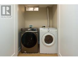 4272 Sawmill Valley Drive, Mississauga, ON L5L3M9 Photo 21