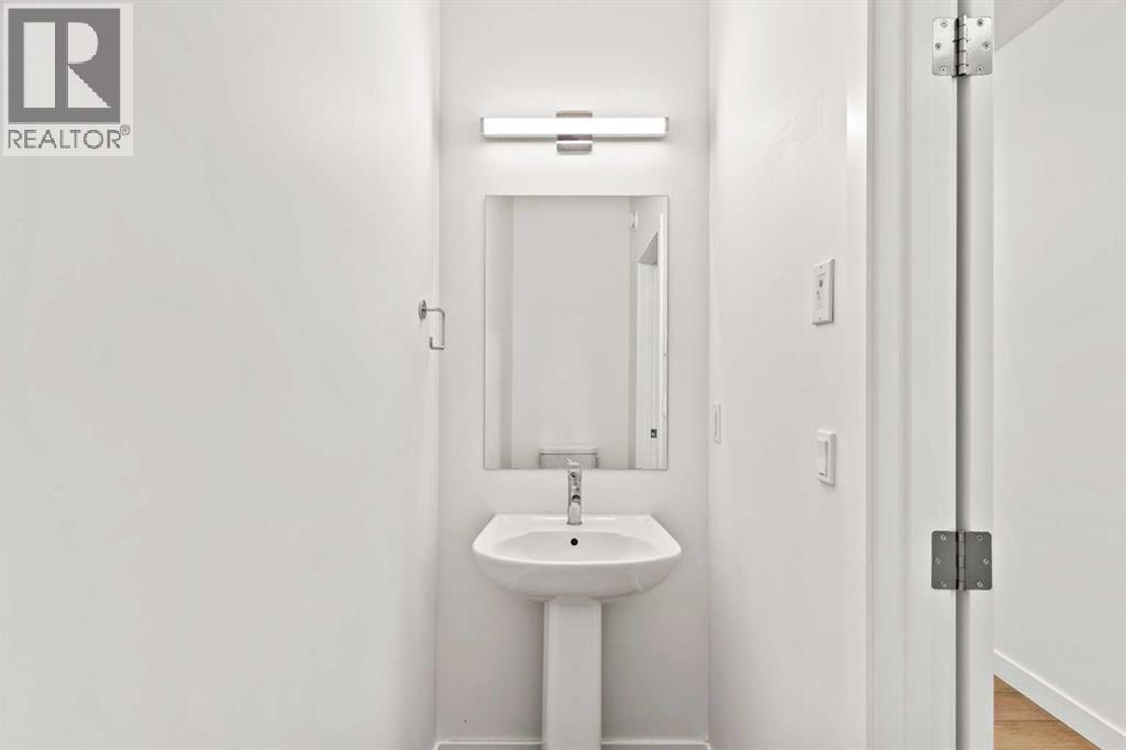 2pc Bath