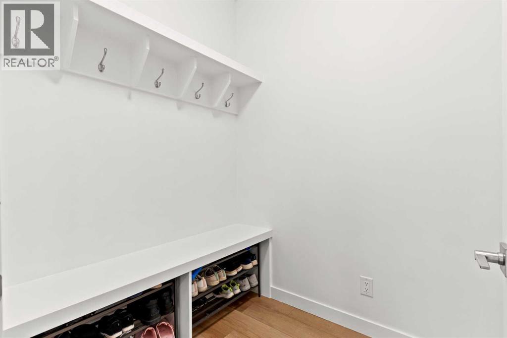 Mud room