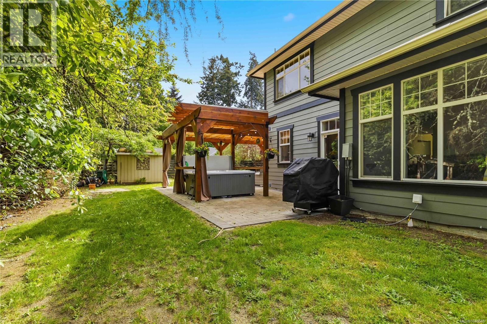 2365 Demamiel Dr - 43