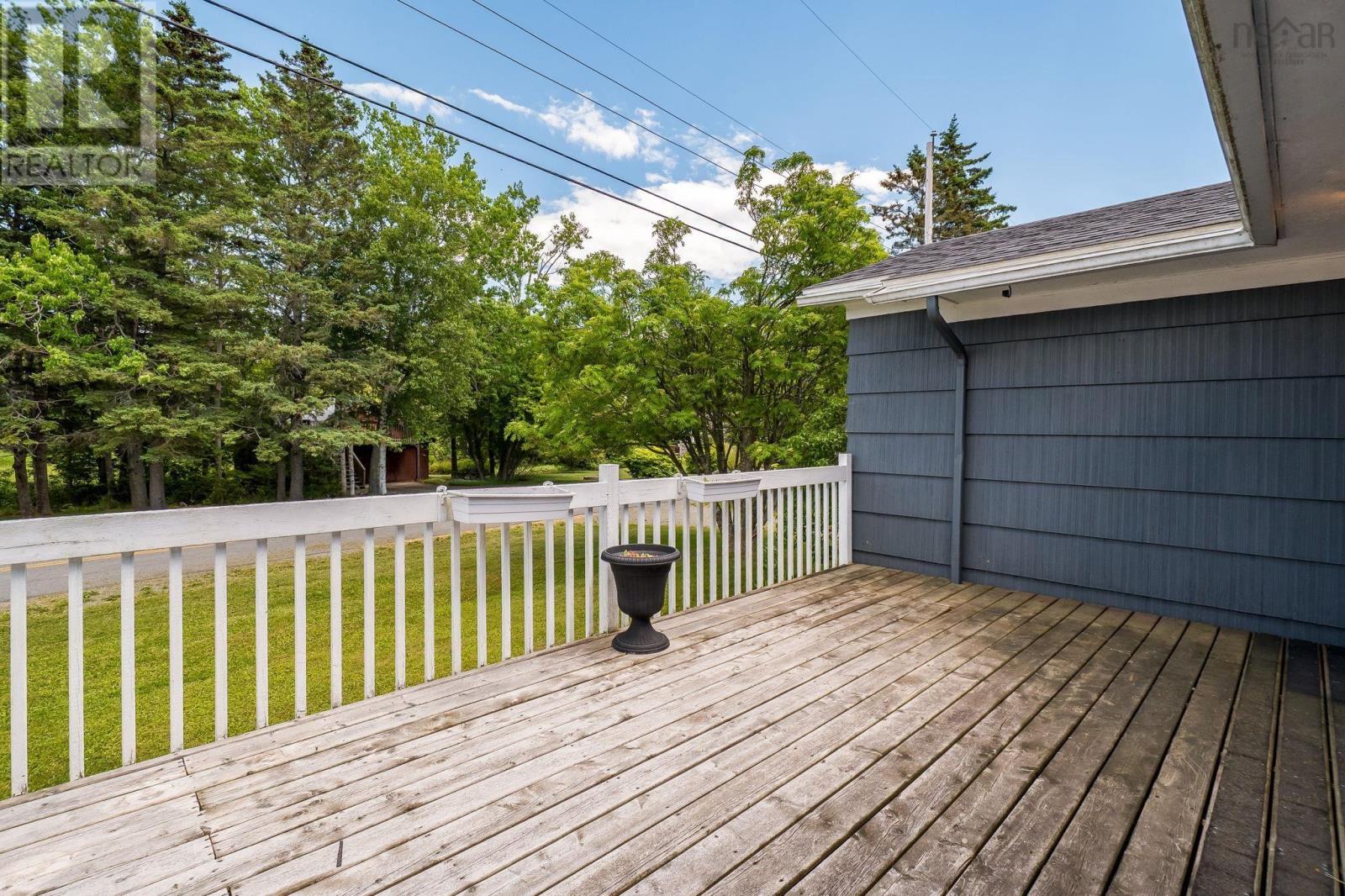 58 Newell Road - 27