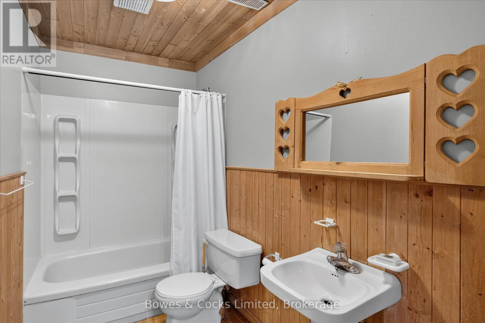 699 FORTYE DRIVE - 38