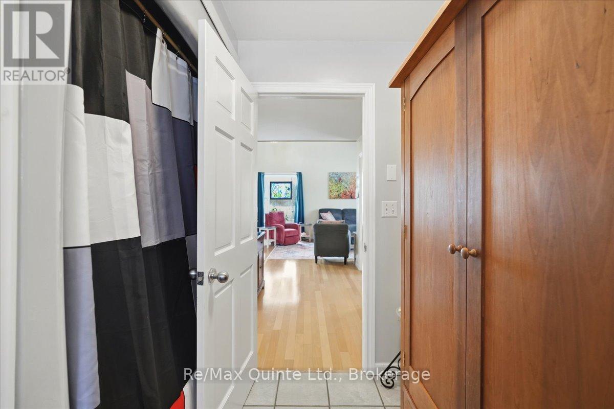 168 SCHOOLHOUSE ROAD - 25