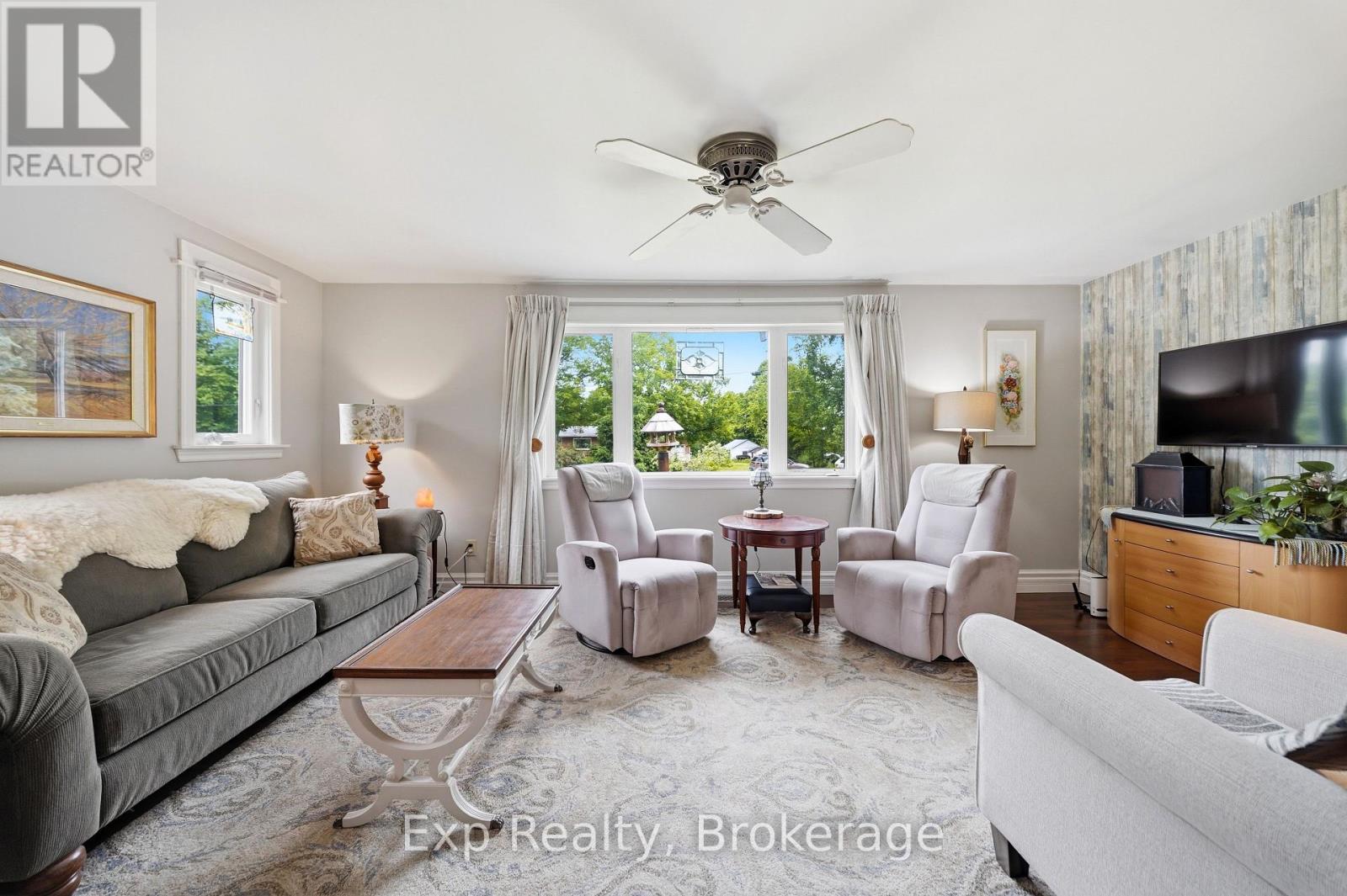 190 BEAVER CREEK ROAD - Image 11