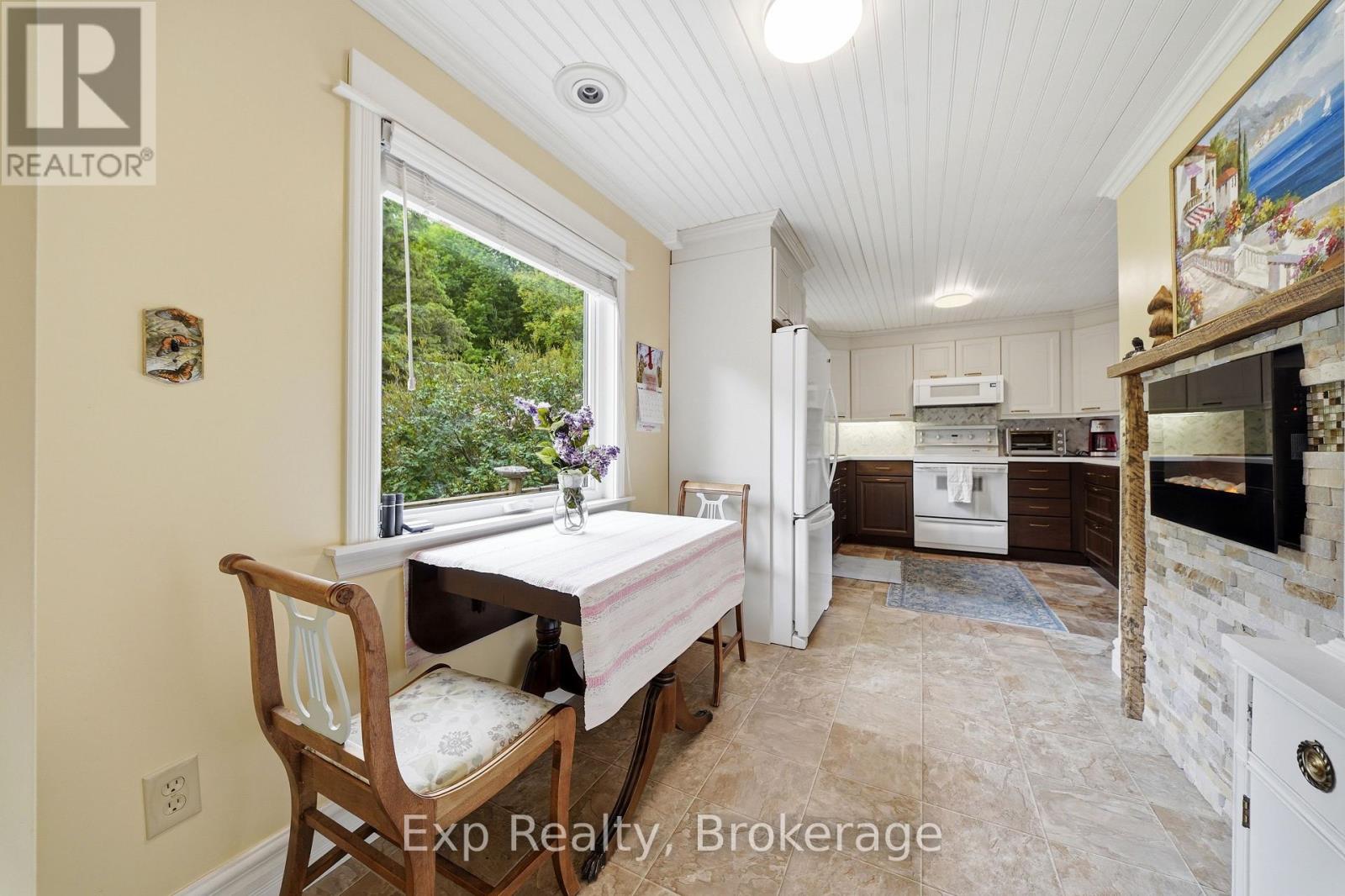 190 BEAVER CREEK ROAD - Image 17