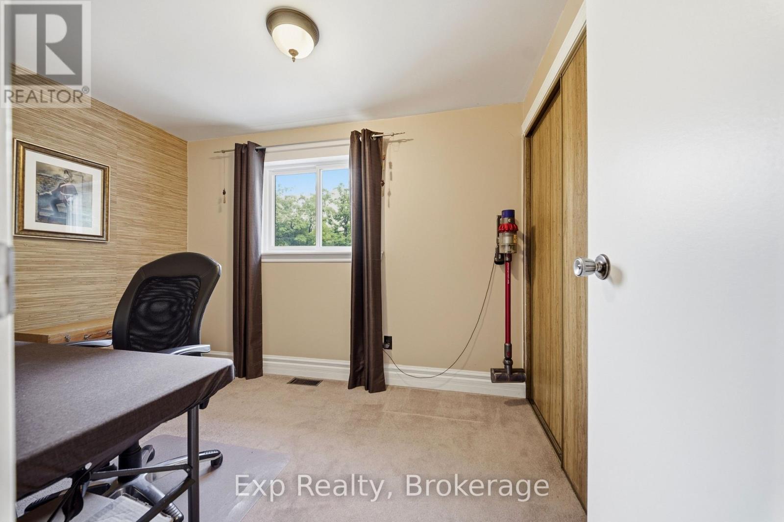 190 BEAVER CREEK ROAD - Image 20