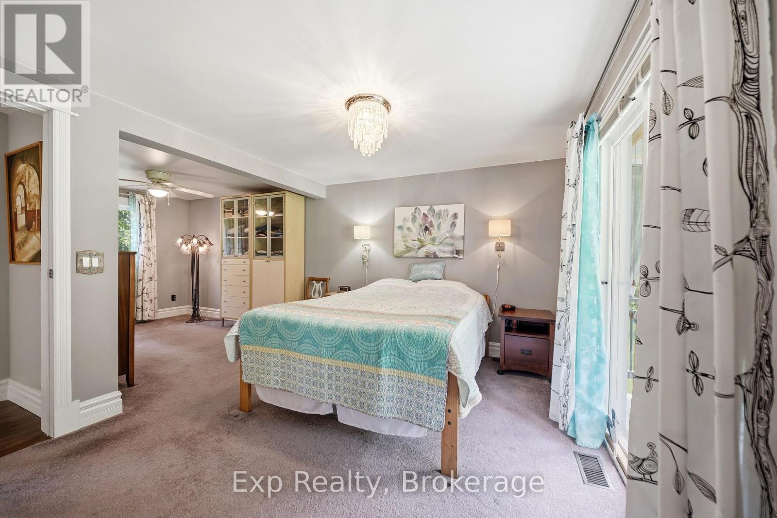 190 BEAVER CREEK ROAD - Image 25