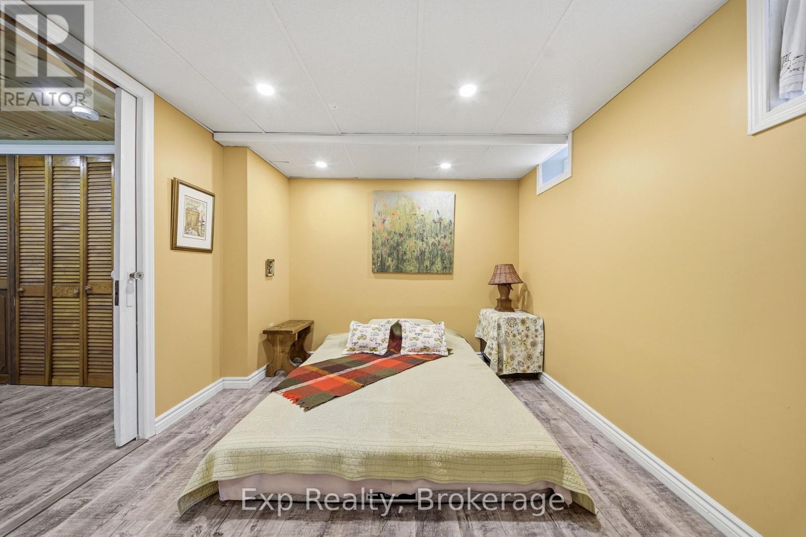 190 BEAVER CREEK ROAD - Image 29