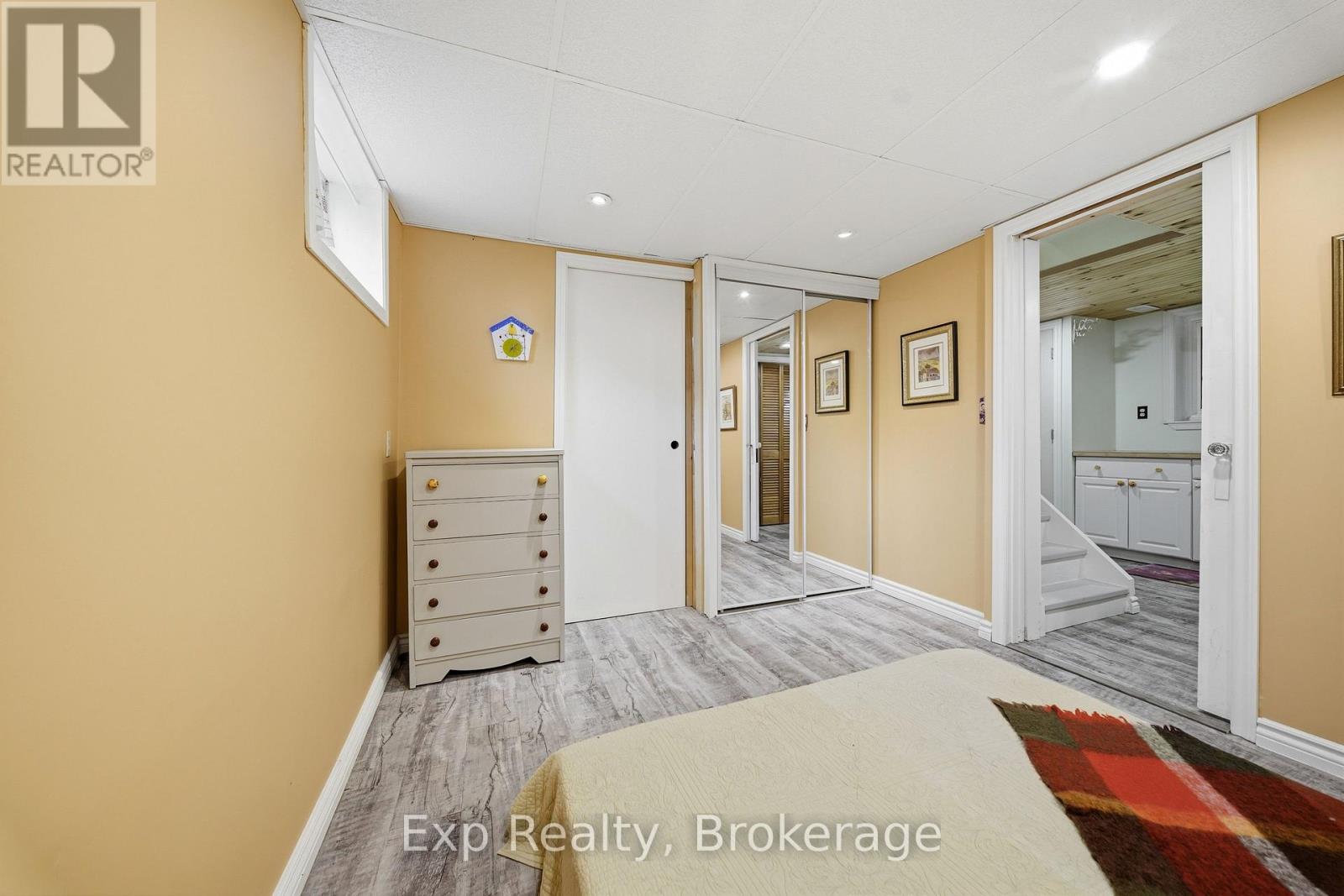 190 BEAVER CREEK ROAD - Image 30