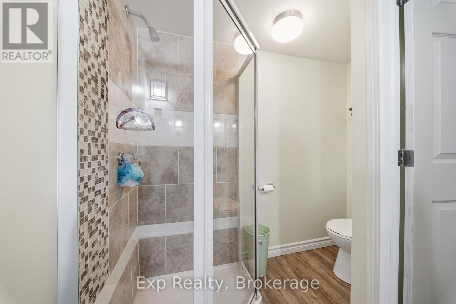 190 BEAVER CREEK ROAD - Image 34