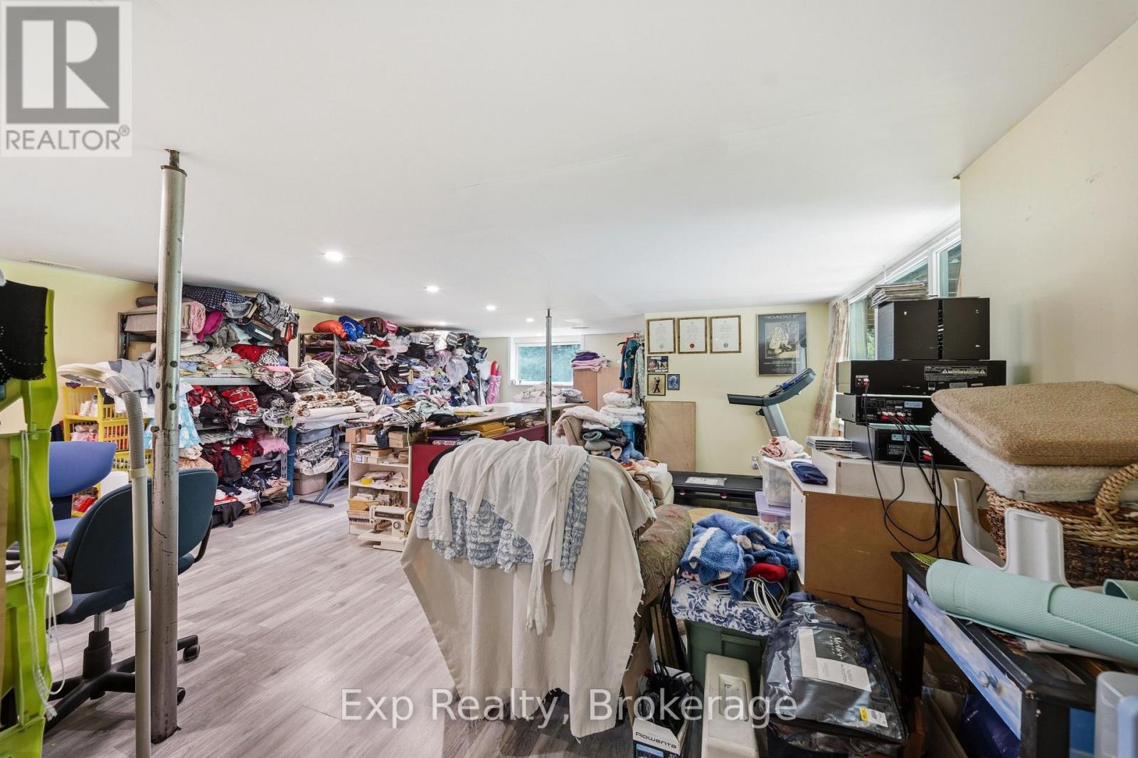 190 BEAVER CREEK ROAD - Image 36