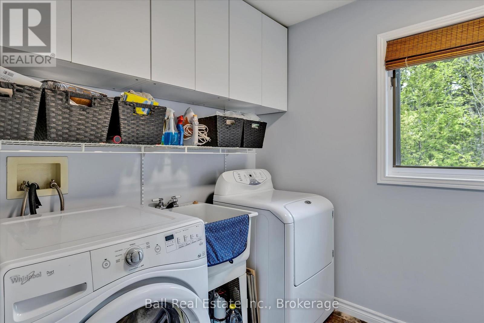 110 LAKEVIEW DRIVE - 29