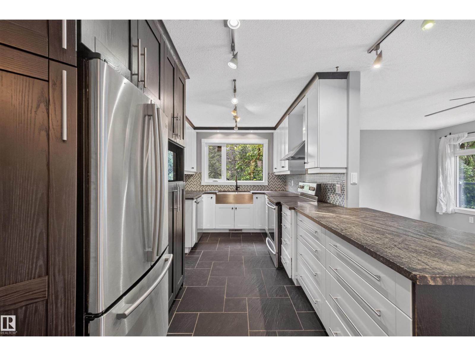 140 Greengrove Ave - 15