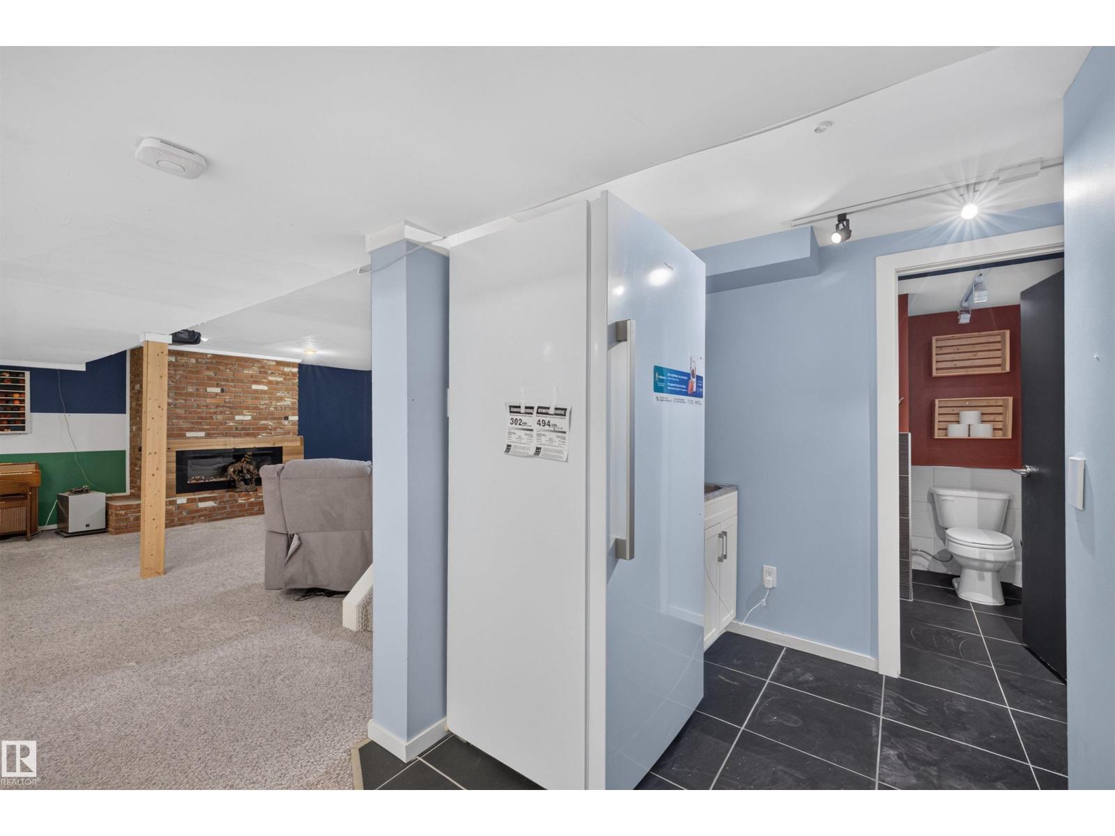 140 Greengrove Ave - 43