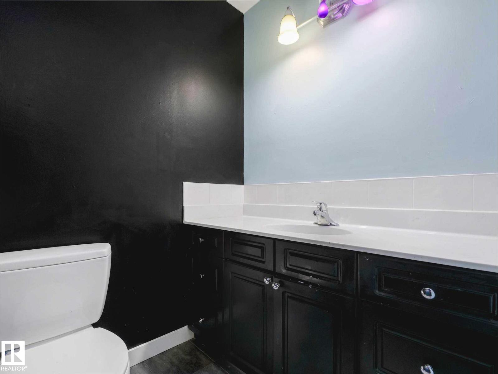 16215 114 ST NW - 21