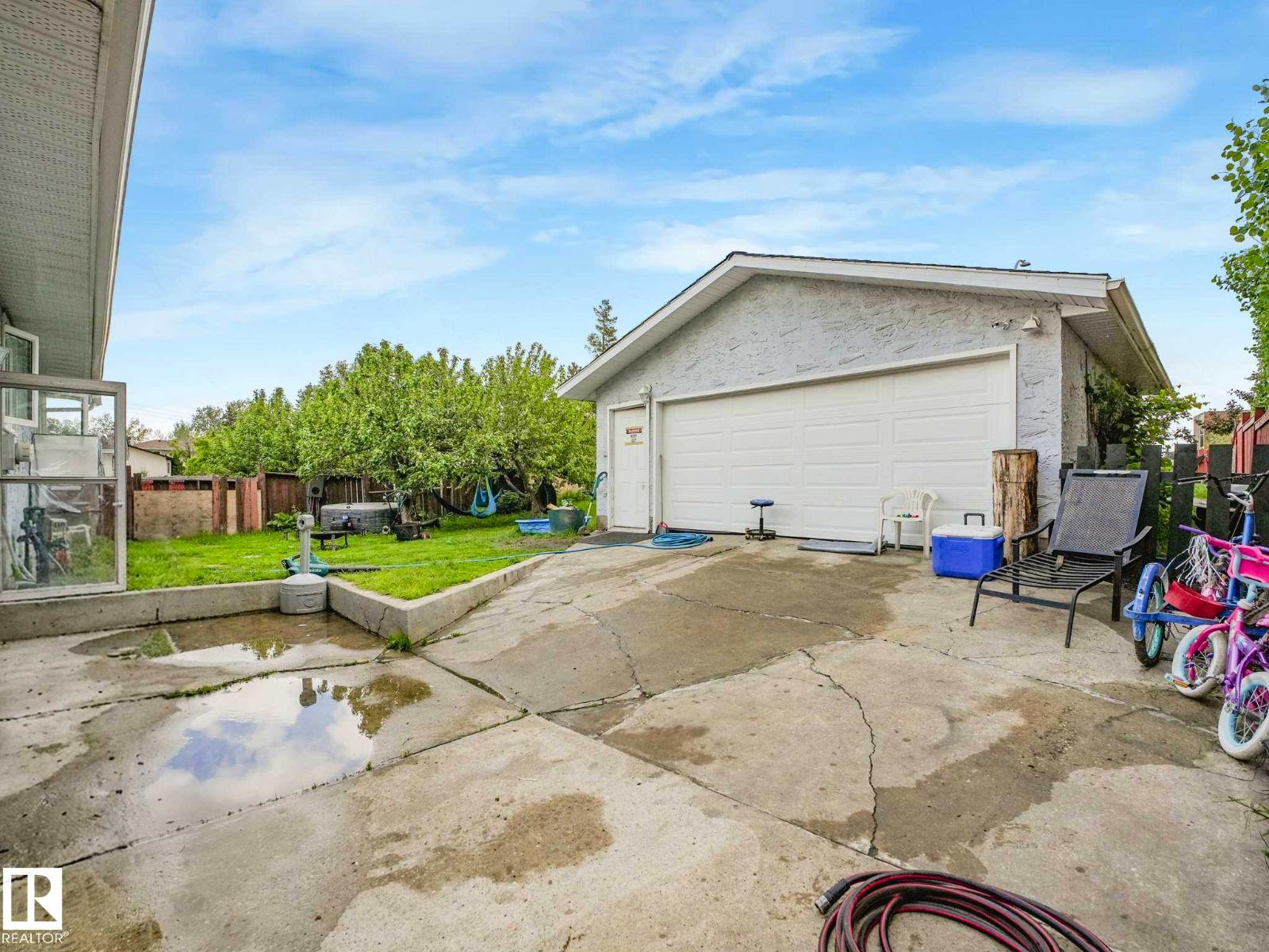 16215 114 ST NW - 37