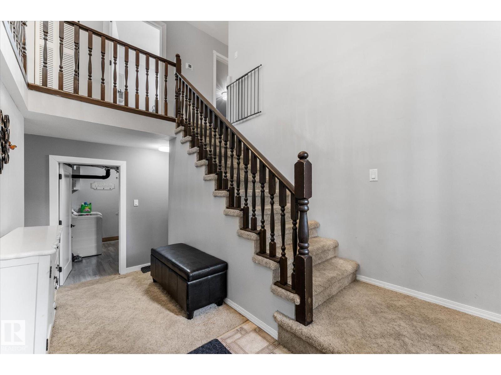 819 Hermitage DR — photo 10