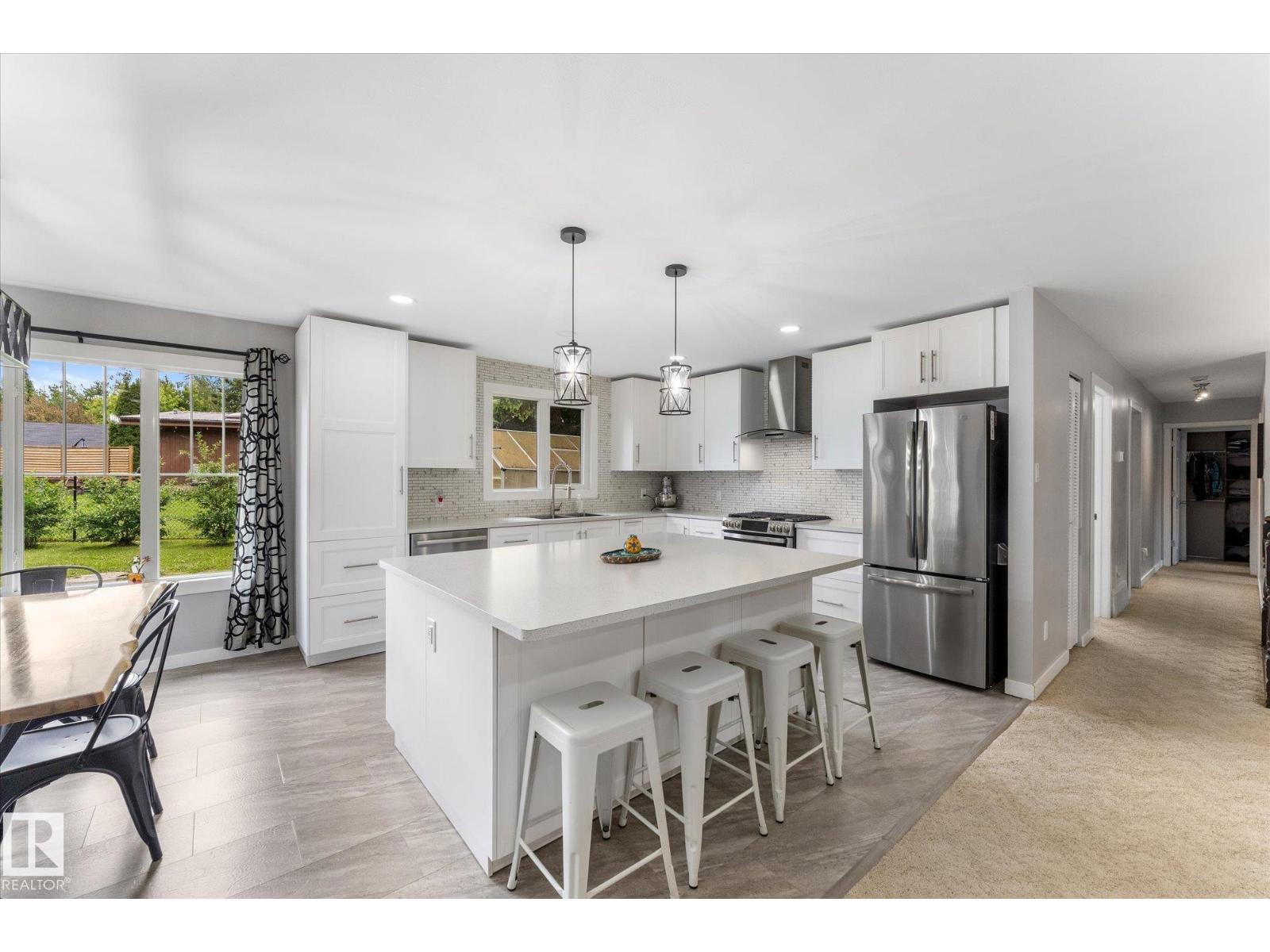 819 Hermitage DR — photo 12