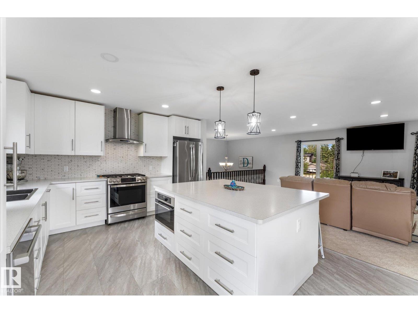 819 Hermitage DR — photo 13