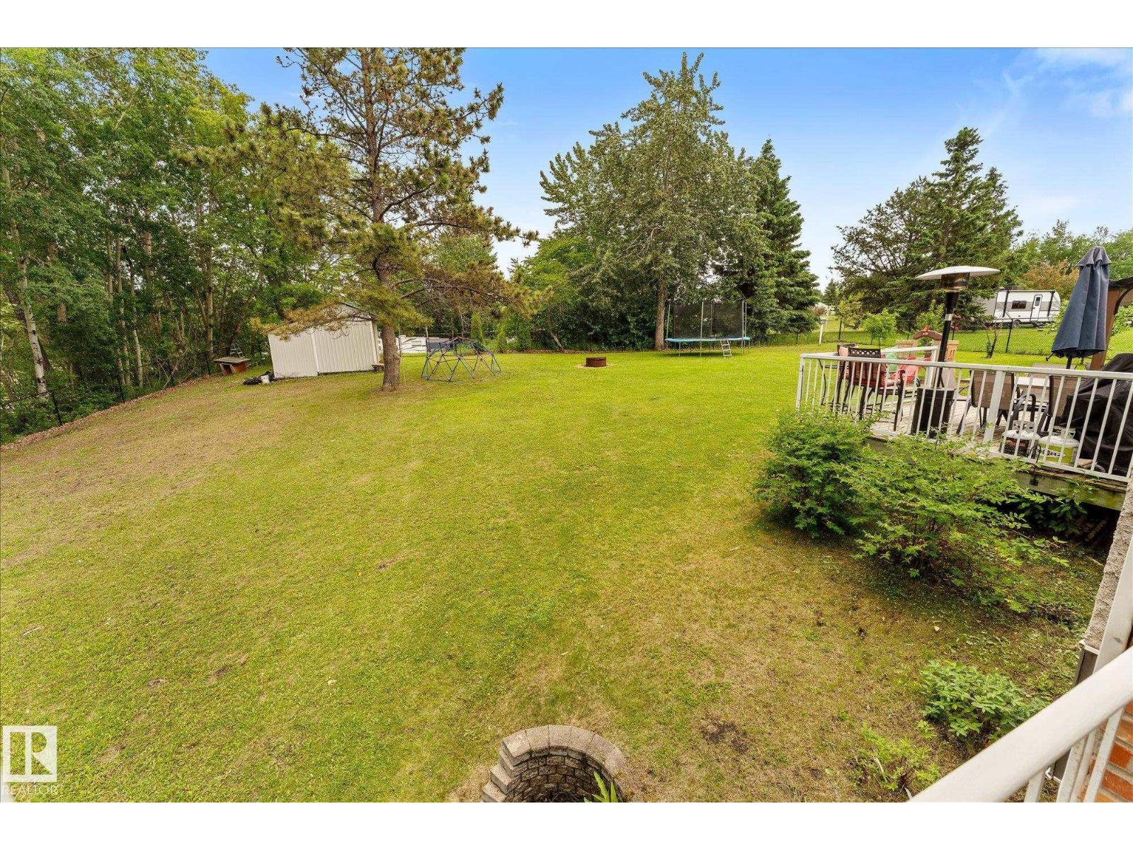 819 Hermitage DR — photo 45