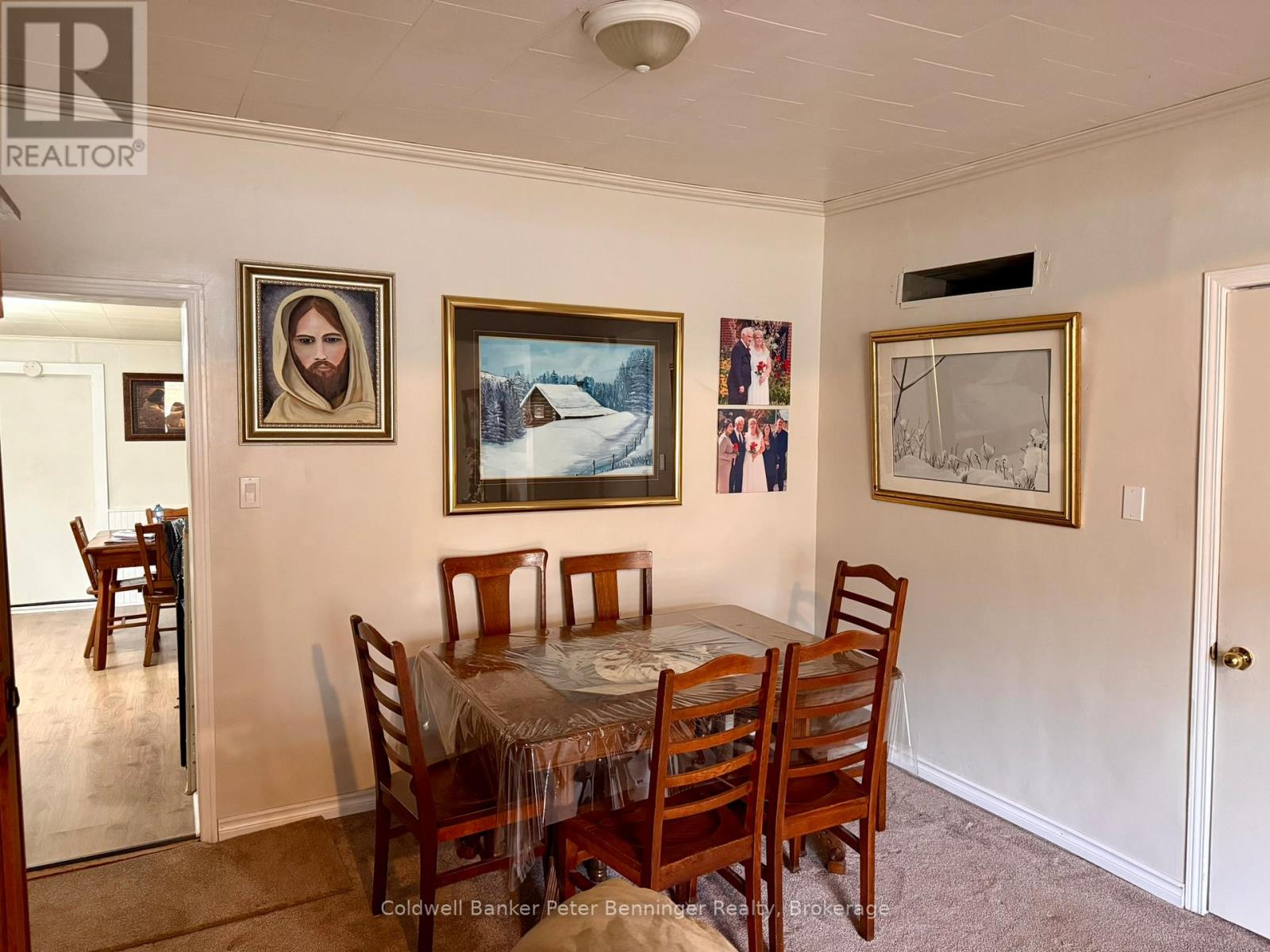 22 MCGIVERN STREET W - 10