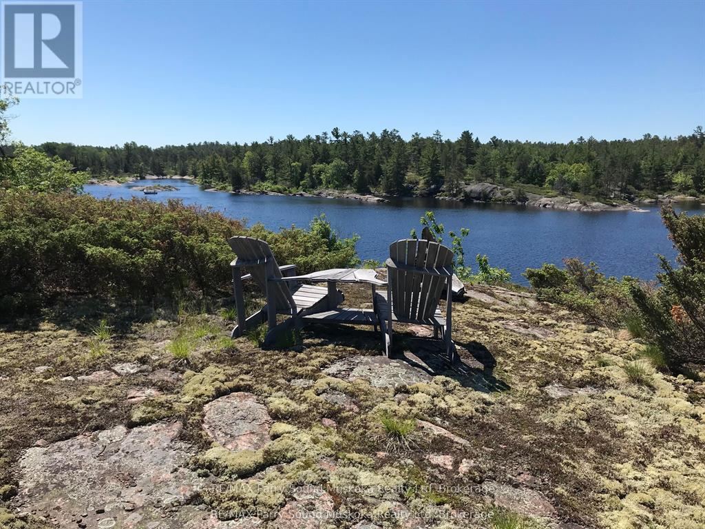 0 PICKEREL RIVER - 5