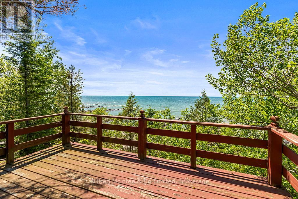 459 BRUCE ROAD 13 - 41
