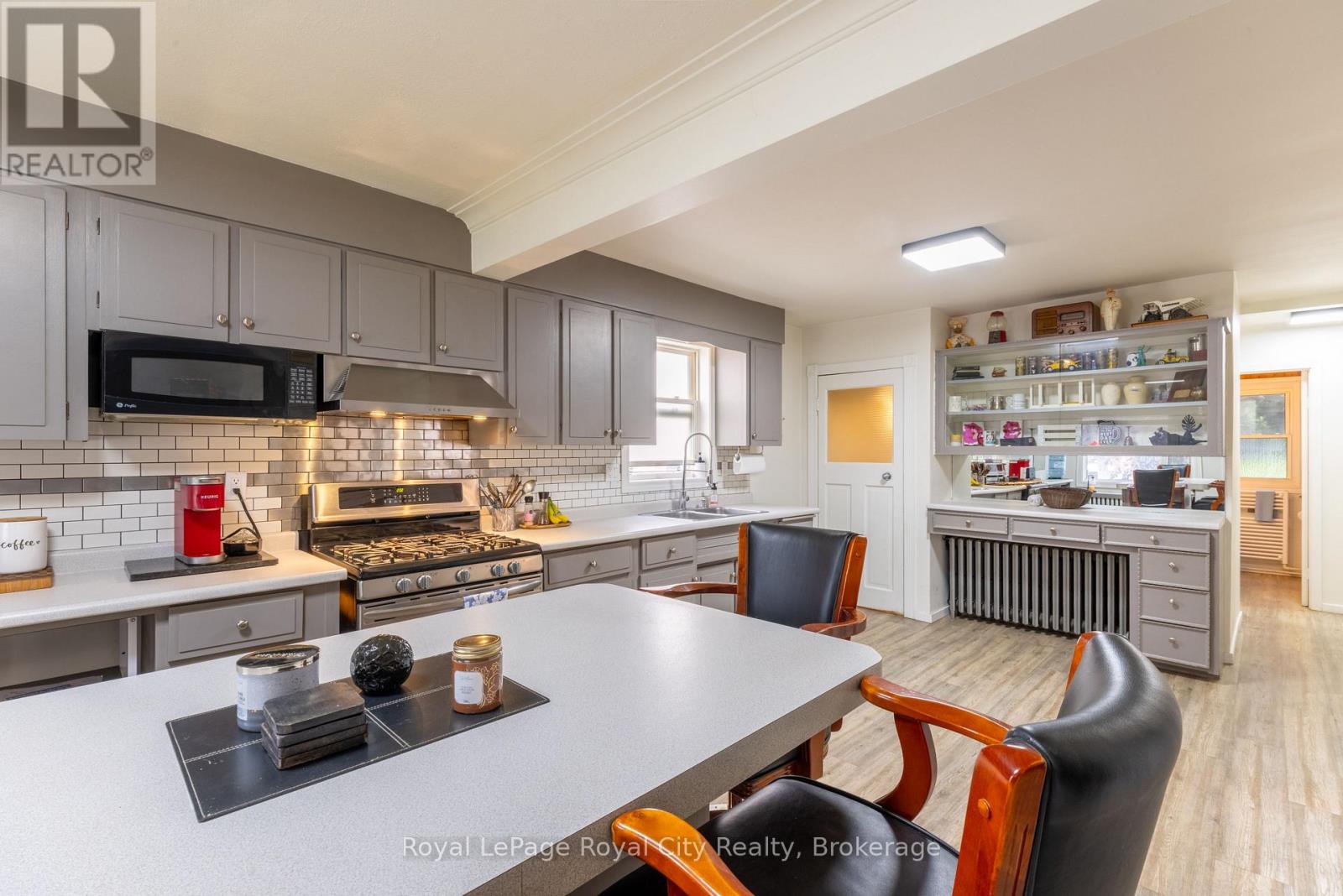 190 GRANGE STREET - 11