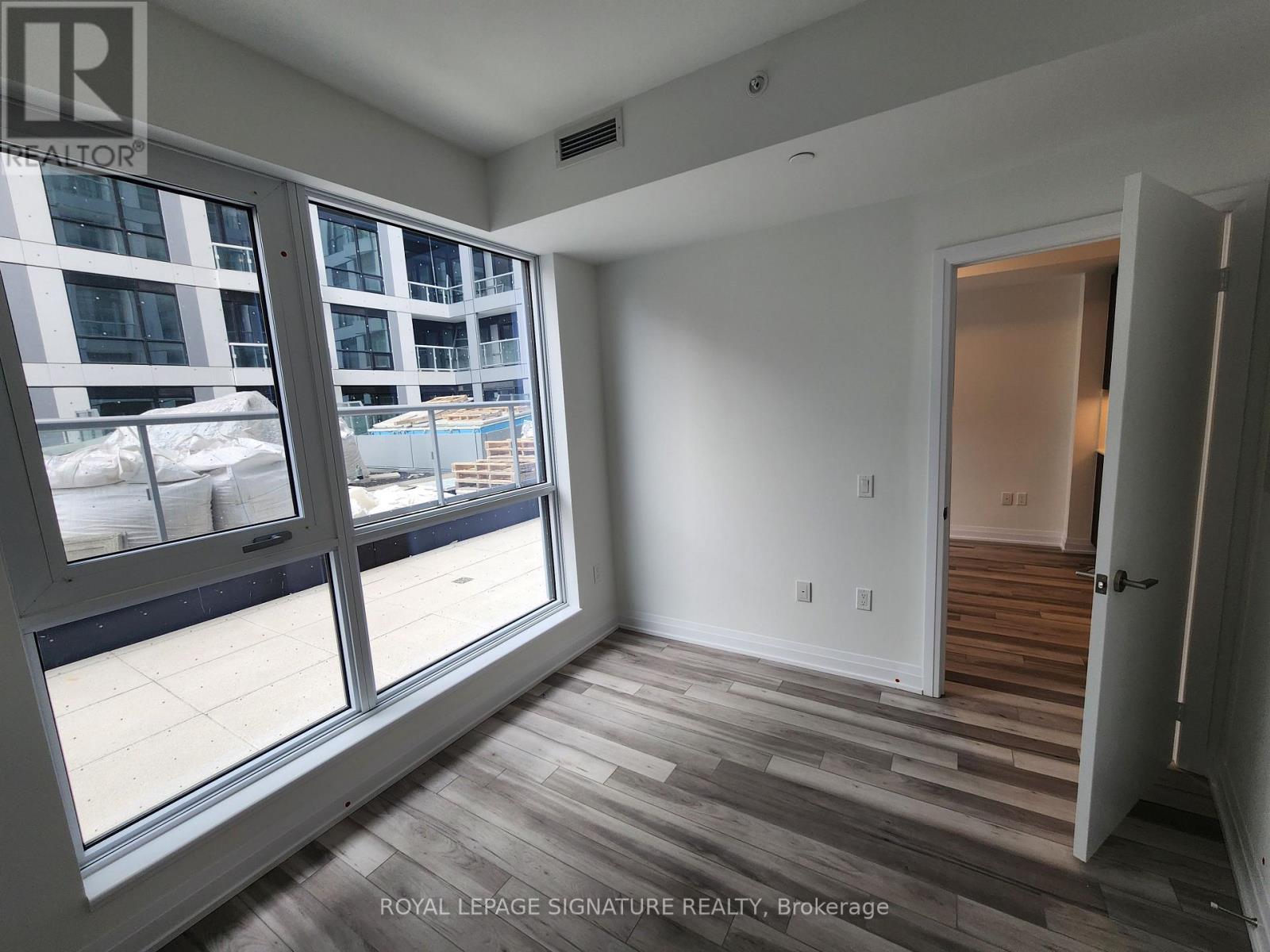 #308 15 RICHARDSON STREET - 24