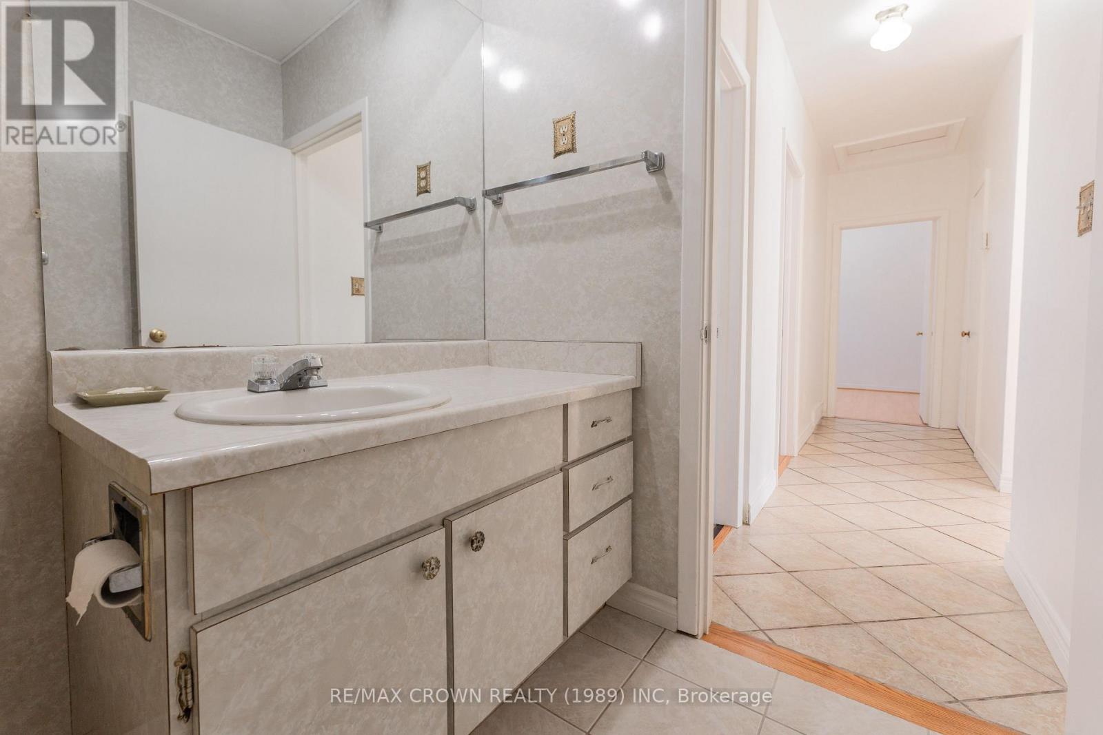 30 PINE CRESCENT - Image 20