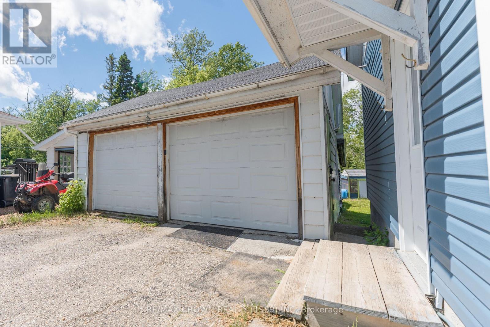 30 PINE CRESCENT - Image 41