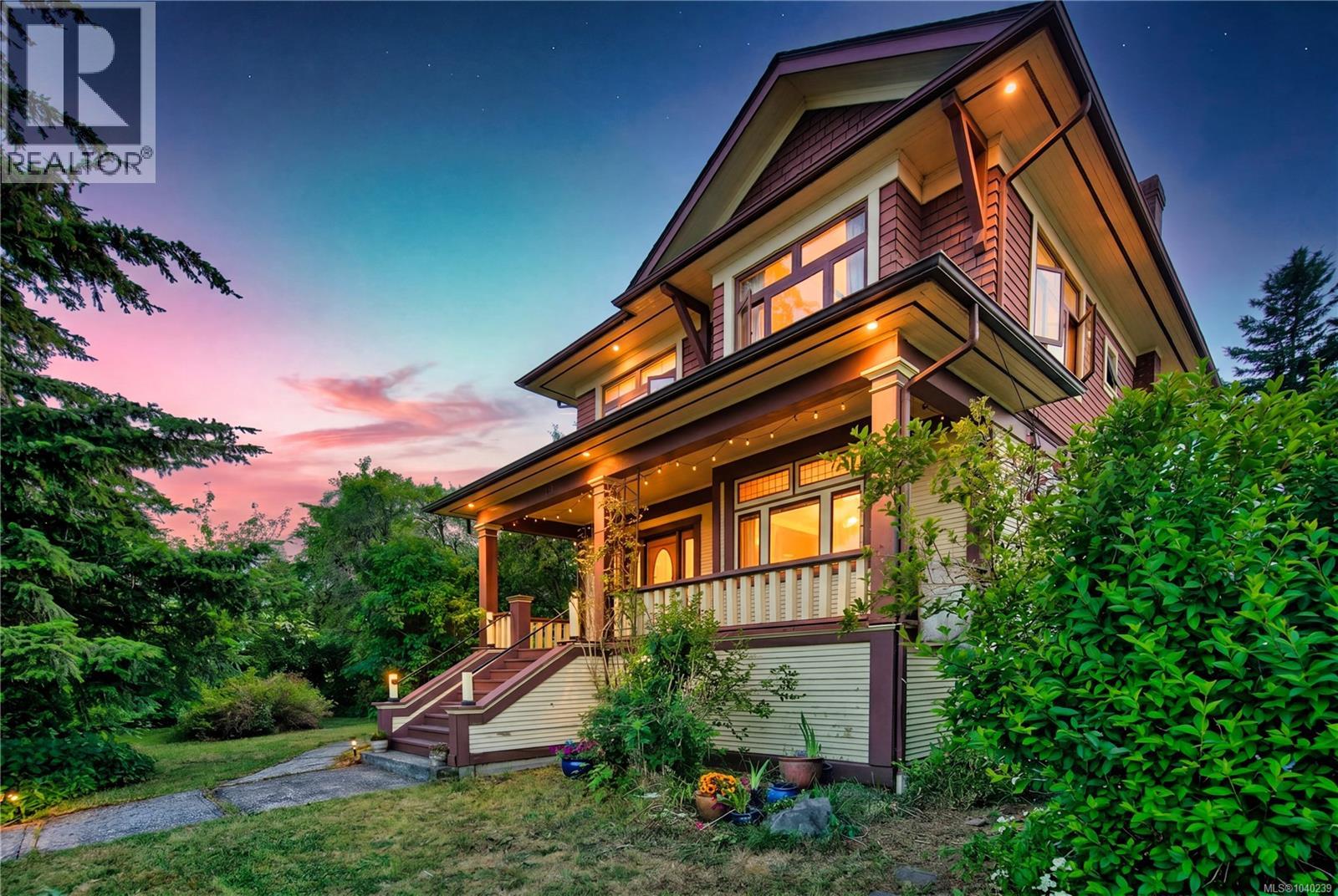 115 Machleary St, Nanaimo
