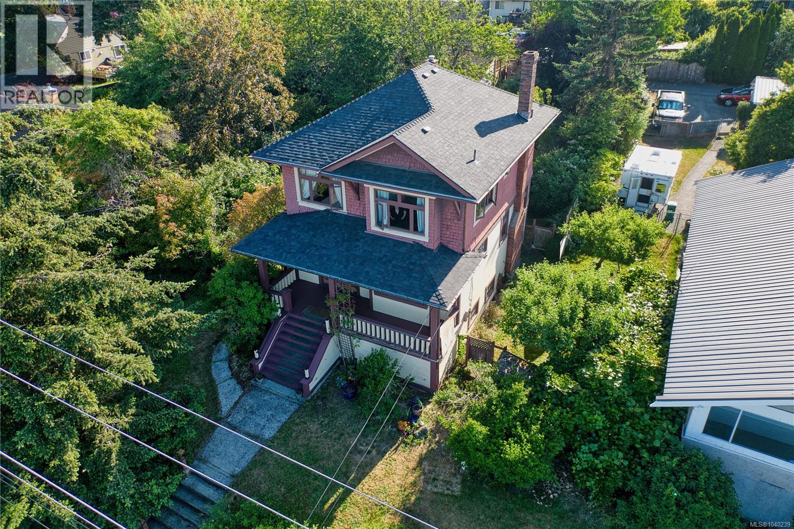 115 Machleary St, Nanaimo