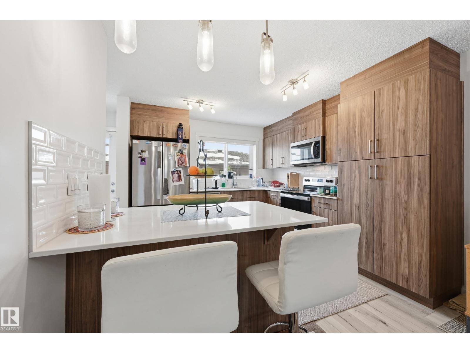 2608 201 Street NW NW — photo 12