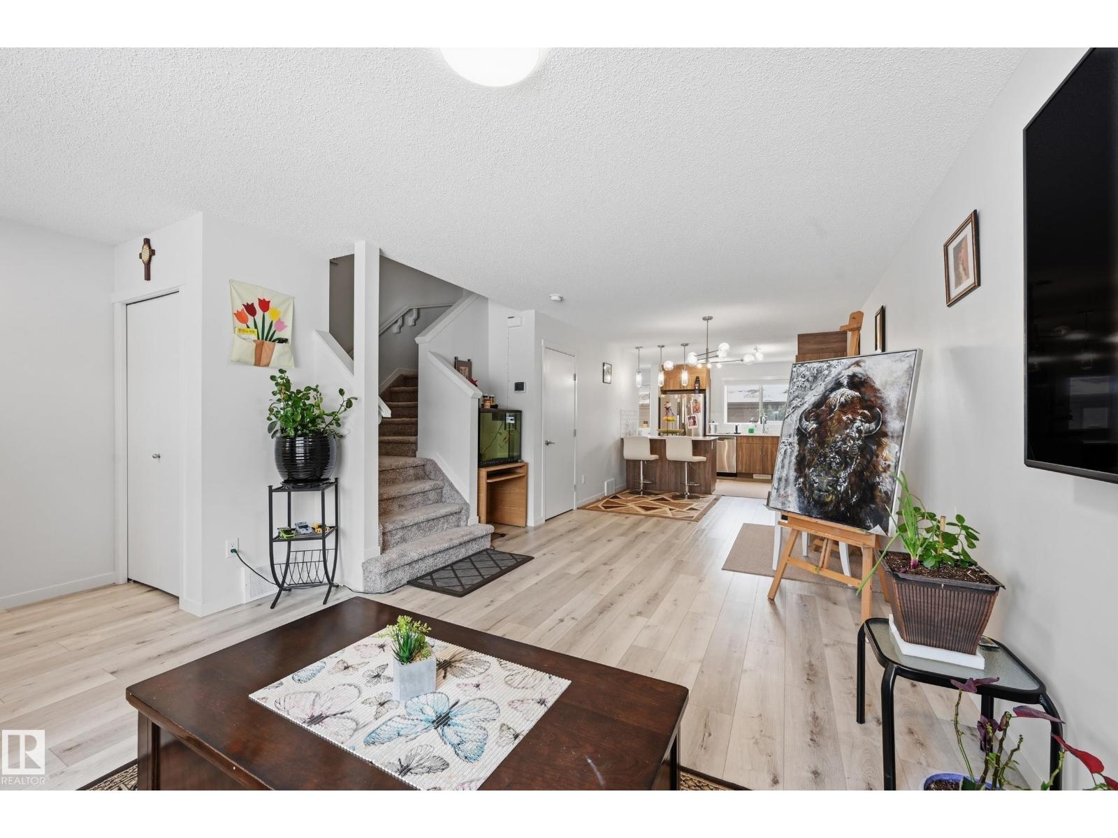 2608 201 Street NW NW — photo 9