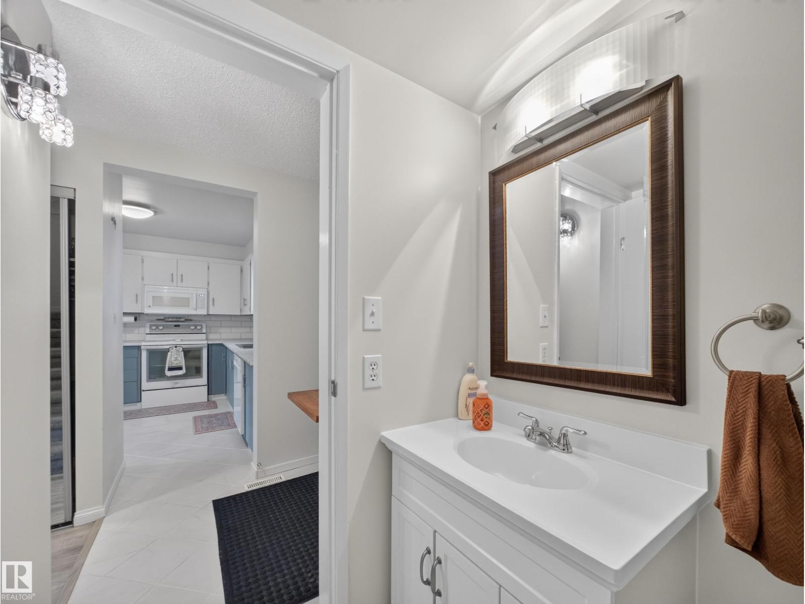 #17 15710 BEAUMARIS RD NW — photo 42