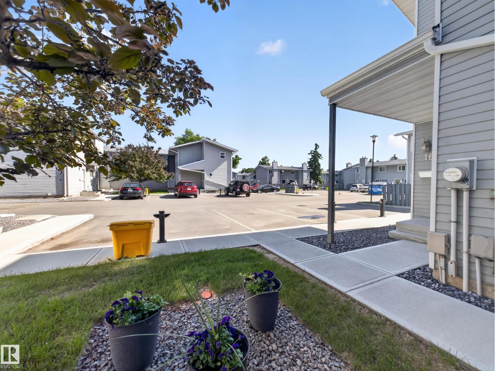 #17 15710 BEAUMARIS RD NW — photo 54