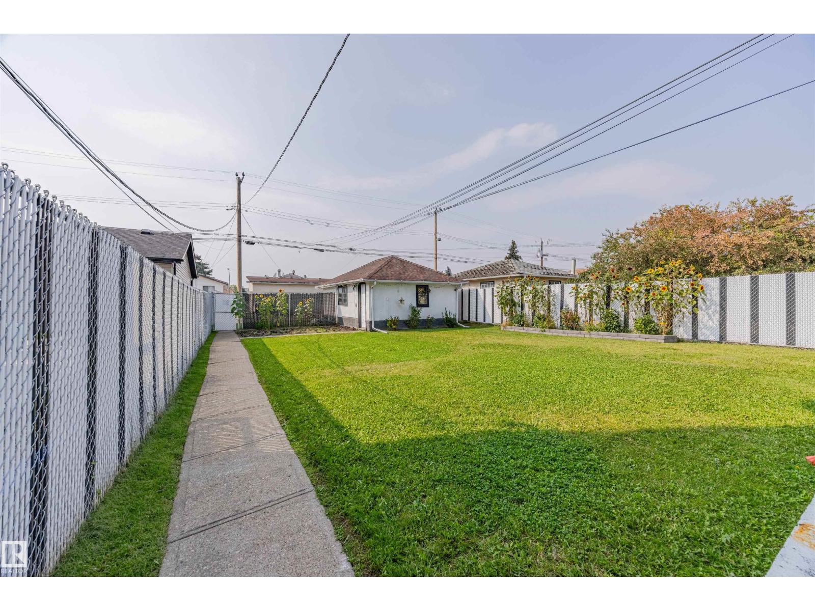 10932 151 ST NW - photo 4
