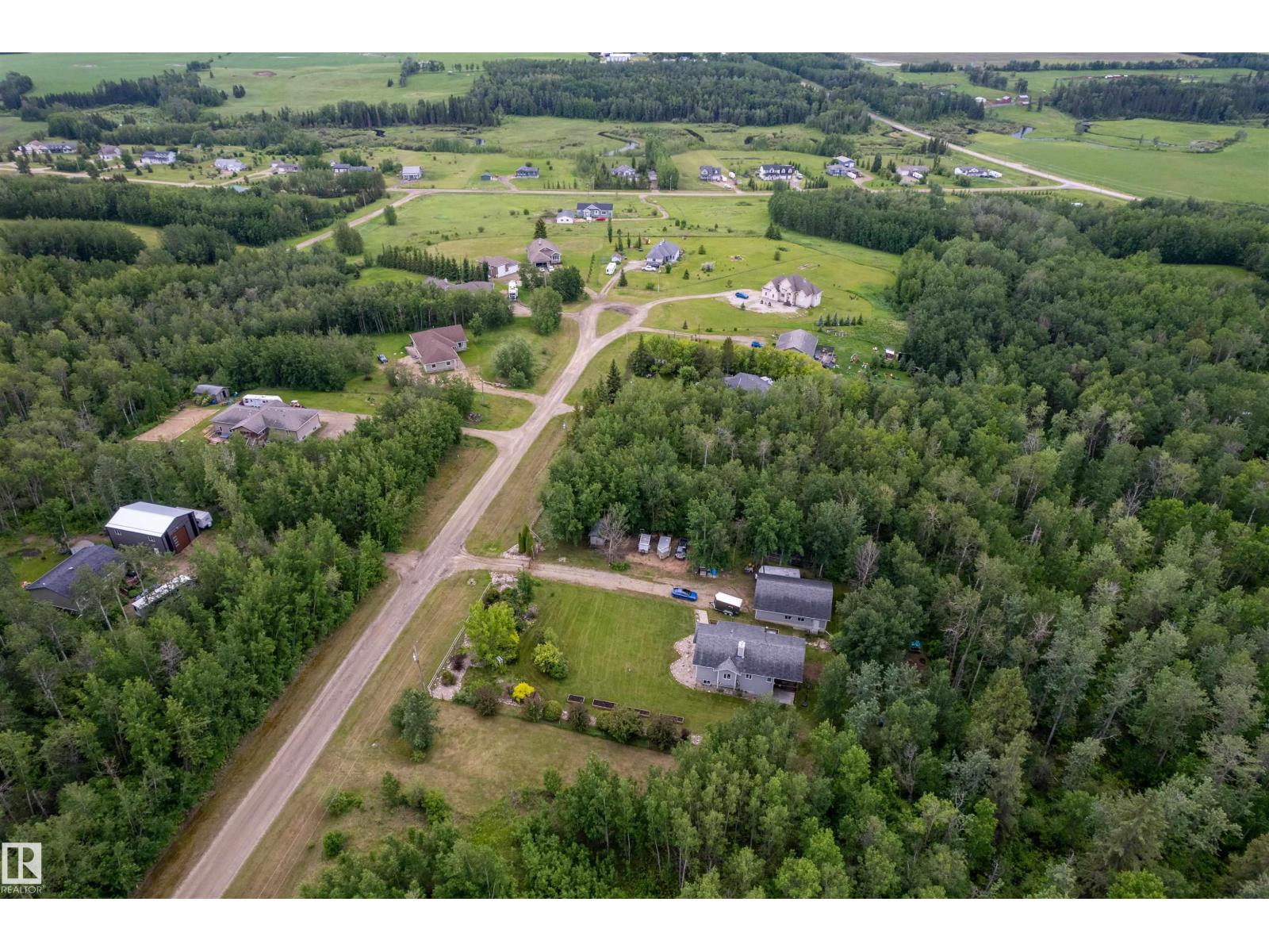 #202 55109 HWY 777 - 60
