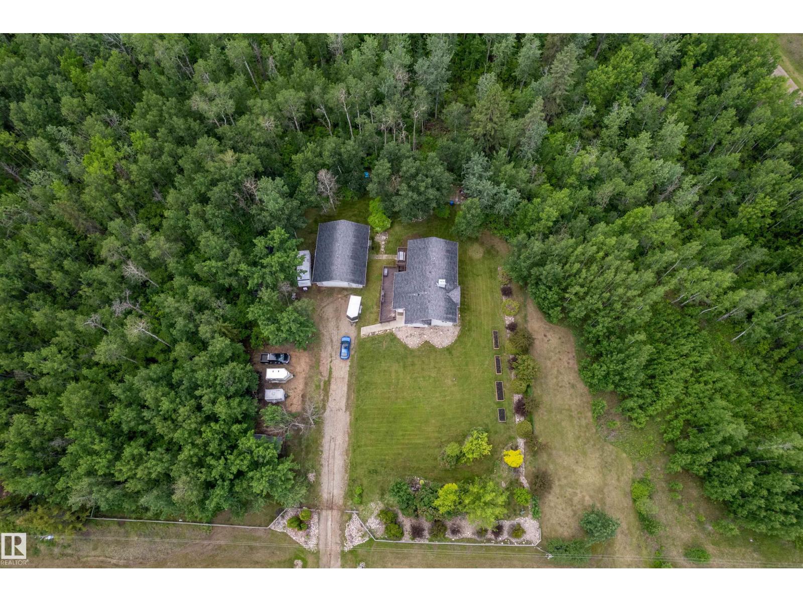 #202 55109 HWY 777 - 62