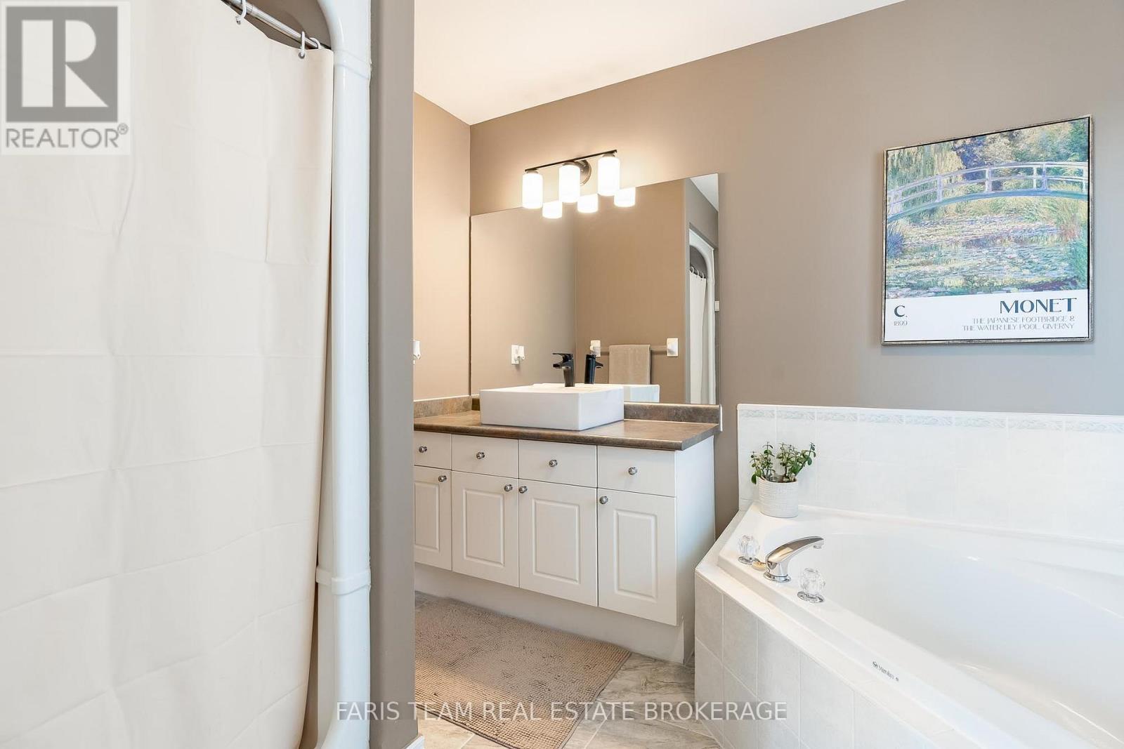 616 GLEN CEDAR CRESCENT - 23