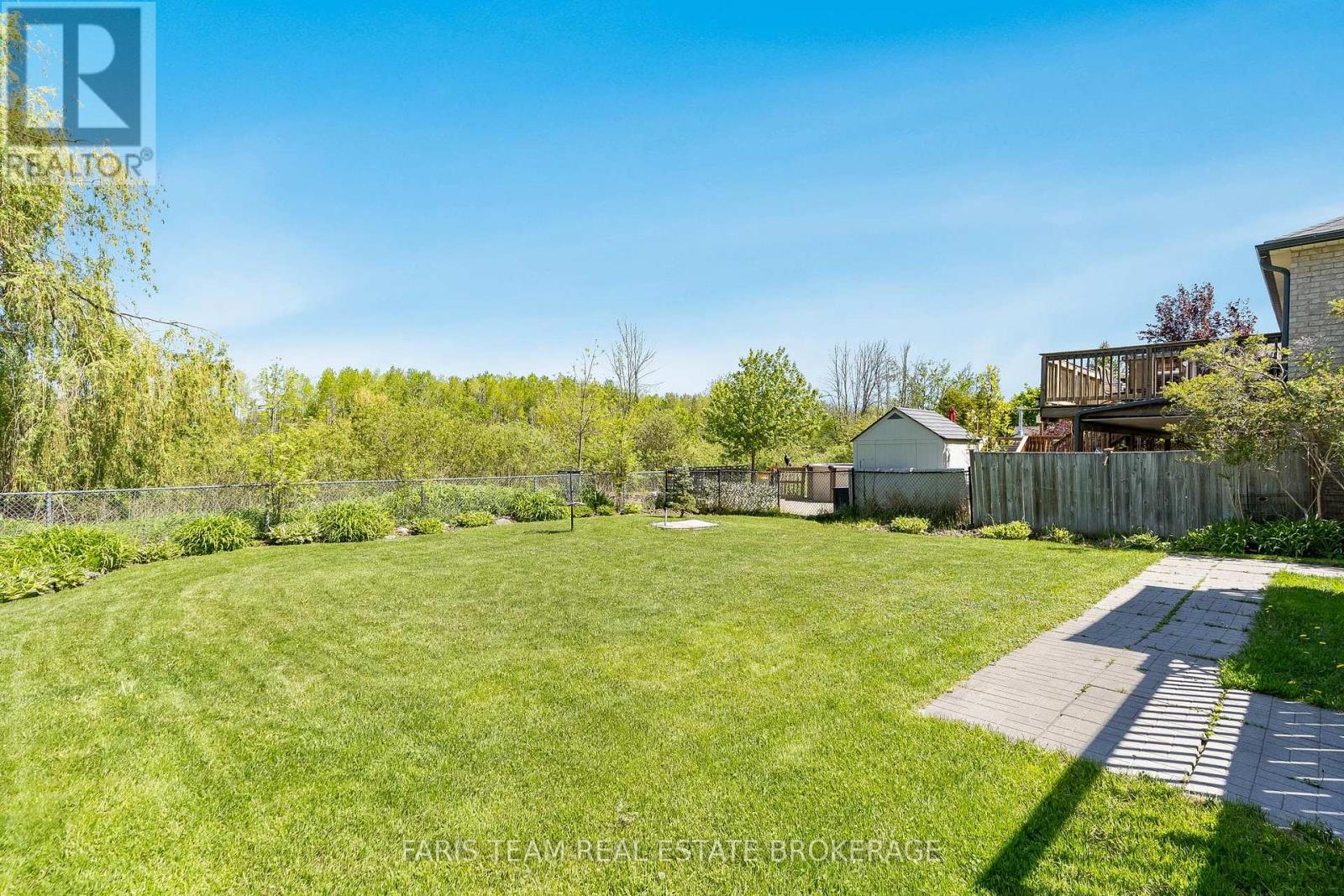 616 GLEN CEDAR CRESCENT - 40